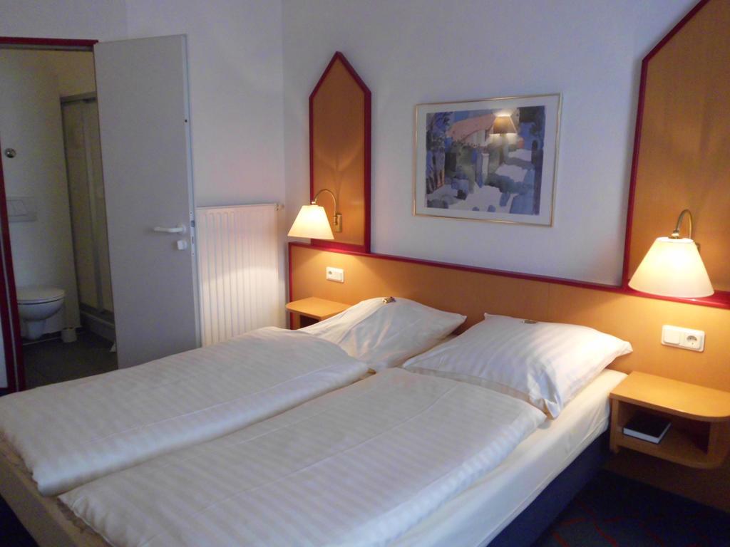 Hotel Montana Lauenau Kültér fotó