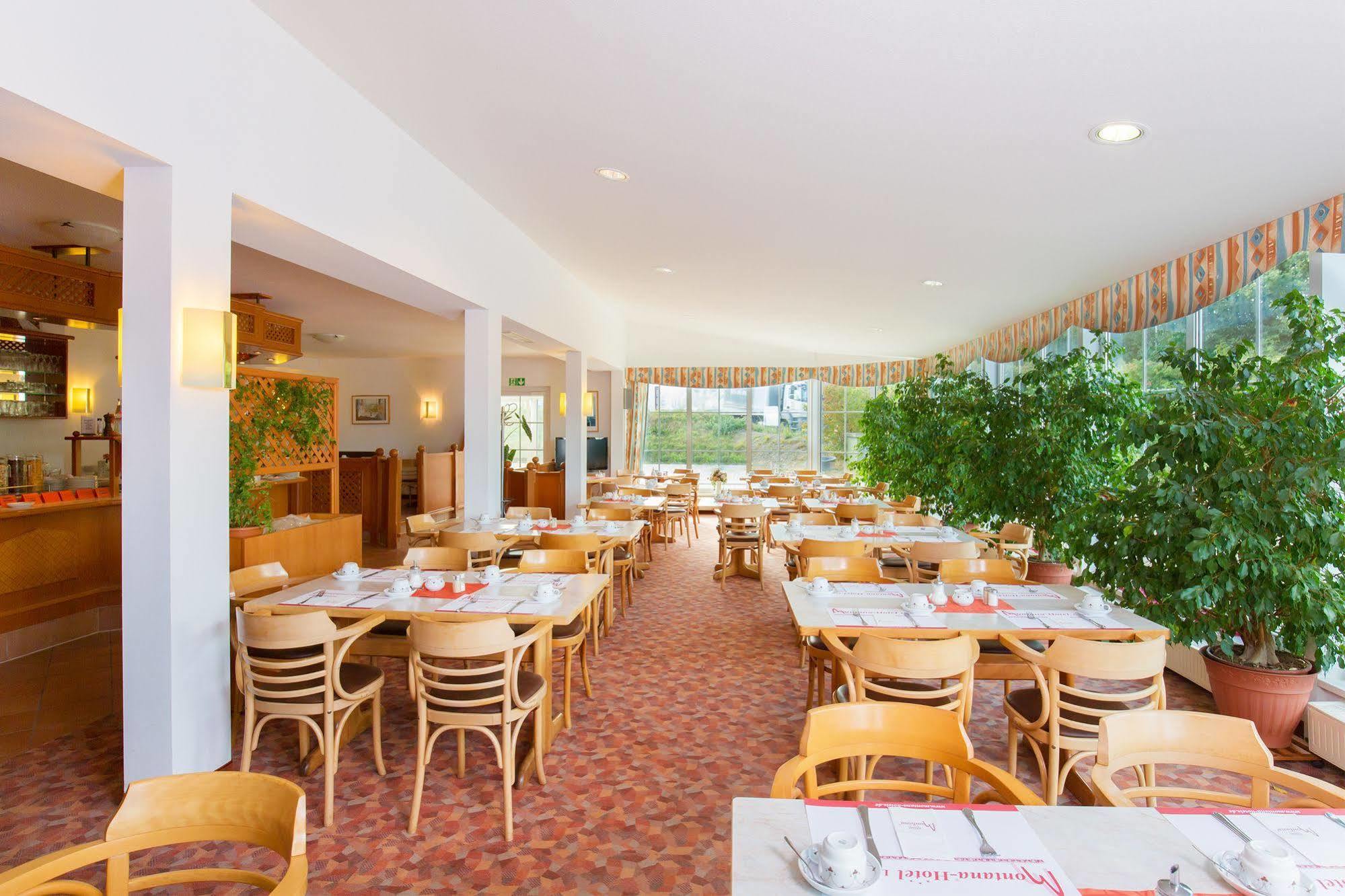 Hotel Montana Lauenau Kültér fotó